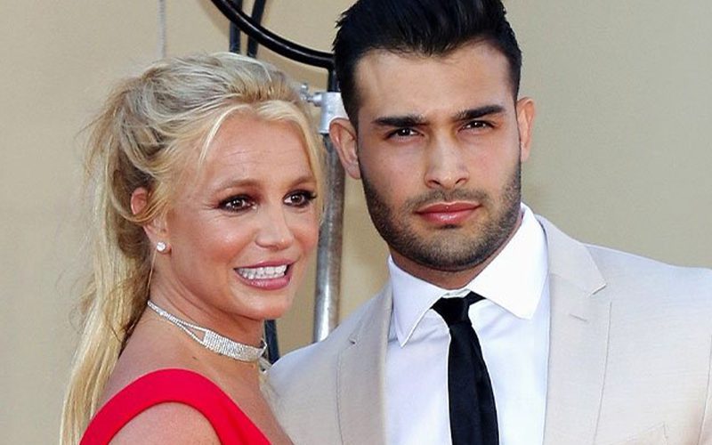 Britney Spears’ Fiancé Fires Off About Conservatorship Documentaries