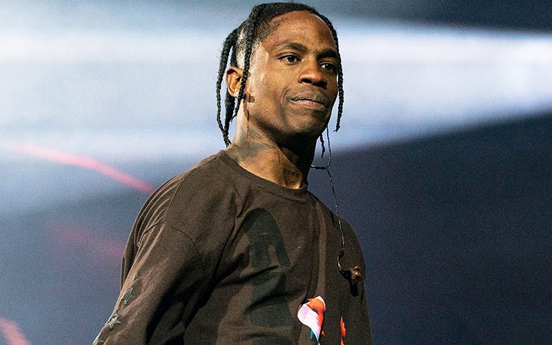 Travis Scott Under Fire From Astroworld Victim's Family After Stopping ...