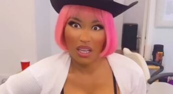 Nicki Minaj Shows Off Her Assets In Black Bustier & Cowboy Hat