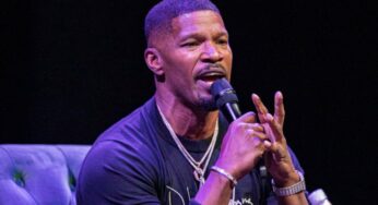 Jamie Foxx & Diplo Perform ‘Gold Digger’ At Vegas Night Club