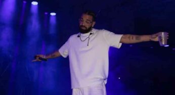 Drake Propositioned By Fan During Super Bowl Concert