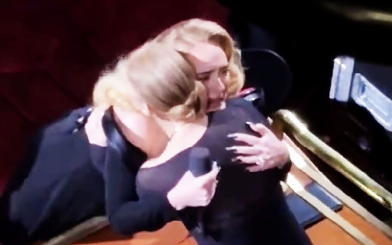 adele-bursts-into-tears-as-celine-dion-attends-her-vegas-residency-show-53