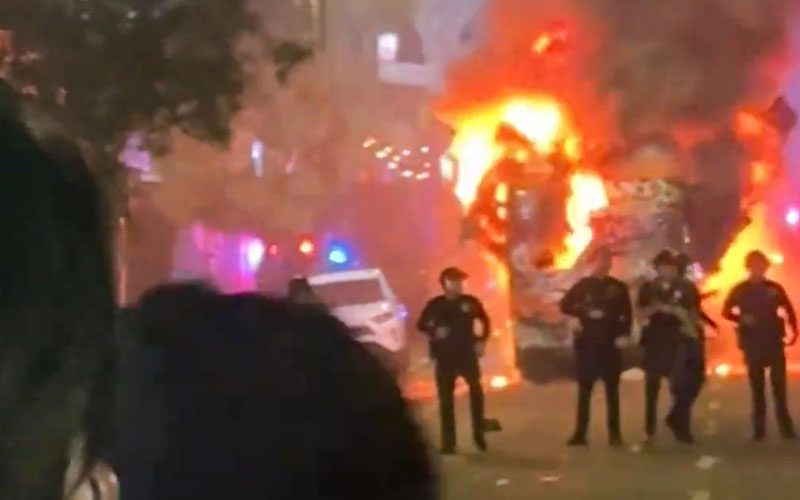 chaos-erupts-in-l-a-streets-as-dodger-fans-celebrate-world-series-victory-12