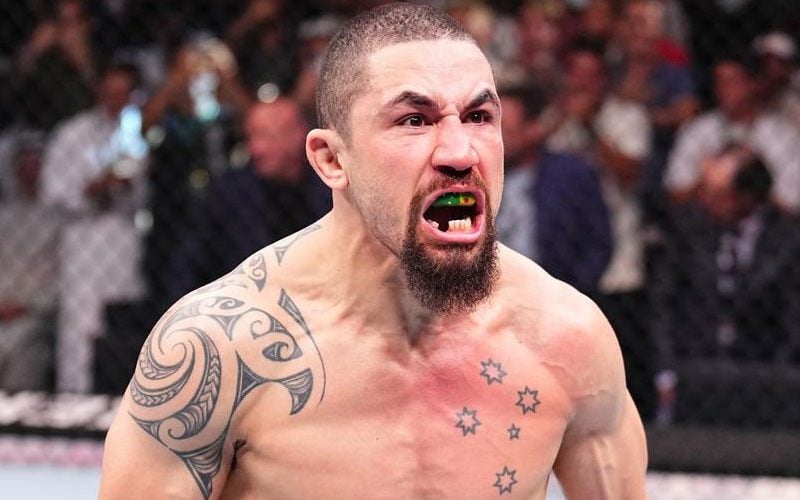 robert-whittaker-sustains-brutal-jaw-and-teeth-injury-in-ufc-308-loss-to-khamzat-chimaev-17