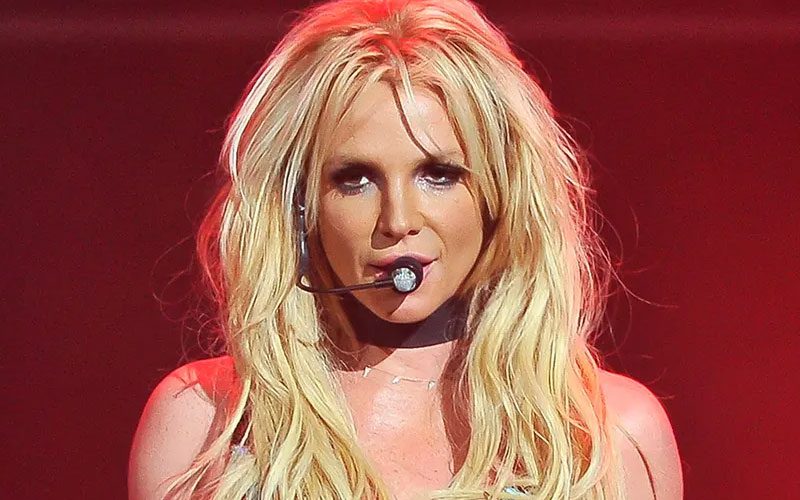 director-jon-m-chu-reveals-early-details-about-upcoming-britney-spears-biopic-37